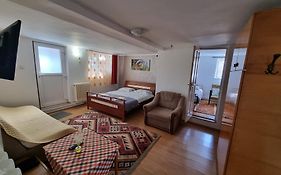 Mri Residence